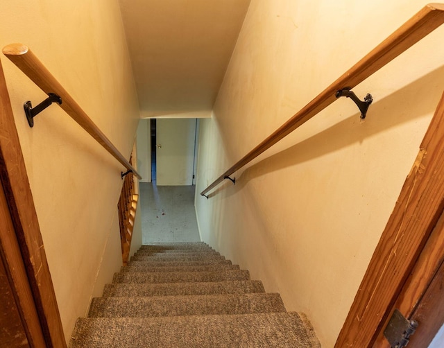 1234 E Fair Ave, Lancaster, OH 43130 - view of stairway