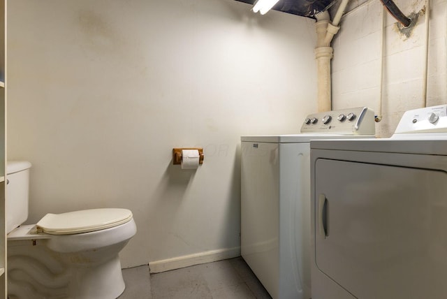 1234 E Fair Ave, Lancaster, OH 43130 - laundry room featuring baseboards, laundry area, and washer and dryer