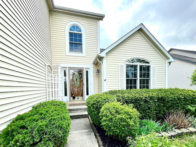 785 Lone Rise Dr E, Marysville, OH 43040 - view of exterior entry