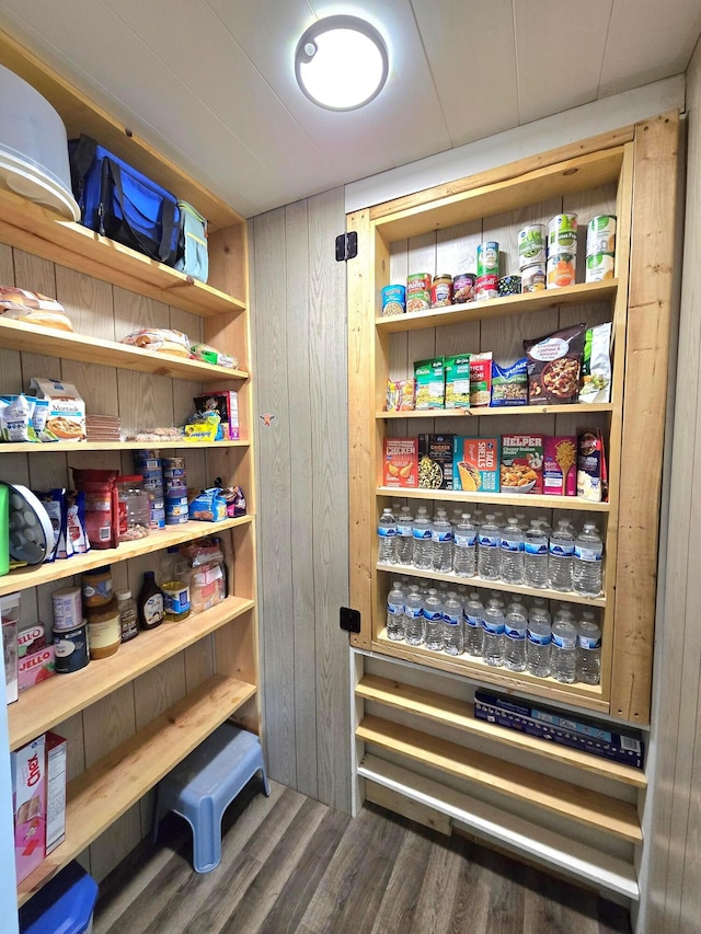 4518 Broadhurst Dr, Columbus, OH 43213 - view of pantry