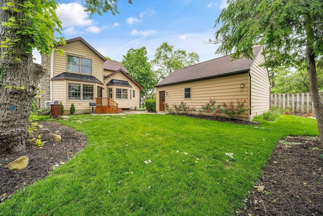 1920 Chatfield Rd, Columbus, OH 43221 - rear view of house featuring roof with shingles