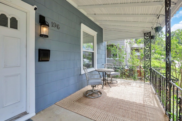 view of patio featuring covered porch