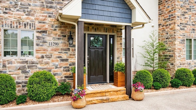 11290 Honeycreek Rd NW, Thornville, OH 43076 - entrance to property with stone siding and stucco siding