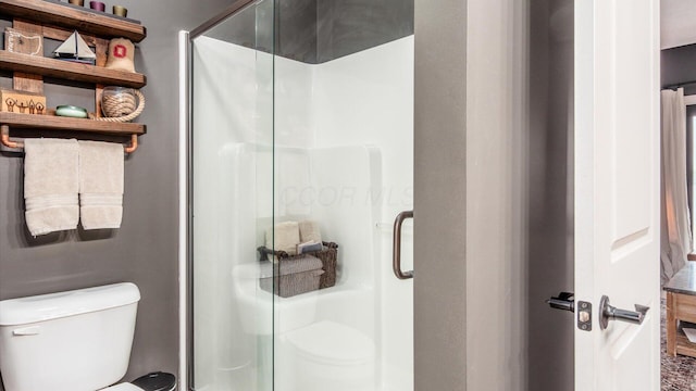 11290 Honeycreek Rd NW, Thornville, OH 43076 - full bath with toilet and a stall shower