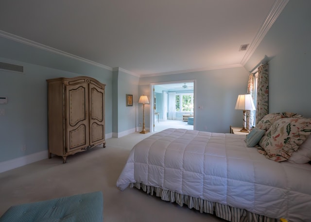 2528 Onandaga Dr, Upper Arlington, OH 43221 - bedroom with crown molding, light colored carpet, and baseboards