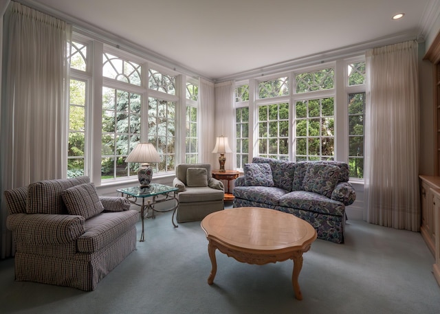 2528 Onandaga Dr, Upper Arlington, OH 43221 - sunroom / solarium with carpet floors, healthy amount of natural light, and ornamental molding