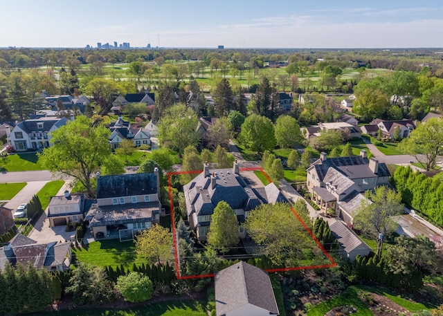 2528 Onandaga Dr, Upper Arlington, OH 43221 - aerial perspective of suburban area featuring property parcel outlined