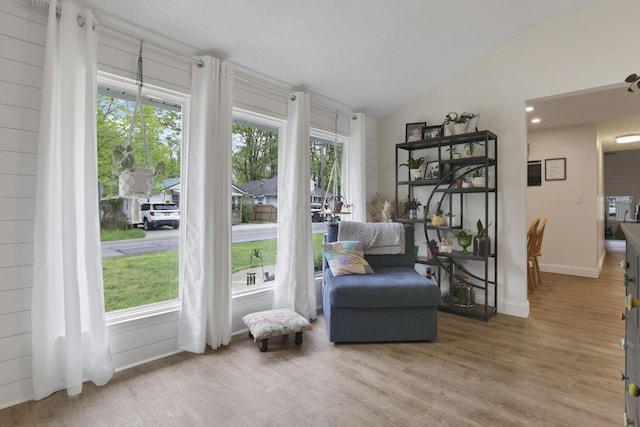265 E St, Buckeye Lake, OH 43008 - sunroom with vaulted ceiling