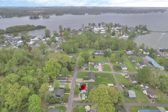 265 E St, Buckeye Lake, OH 43008 - aerial view of property and surrounding area featuring a large body of water and nearby suburban area