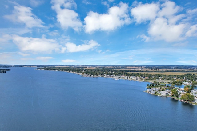 265 E St, Buckeye Lake, OH 43008 - water view