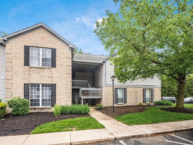 2059 Park Run Dr Unit D, Columbus, OH 43220 - view of building exterior