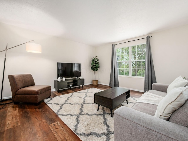 2059 Park Run Dr Unit D, Columbus, OH 43220 - living room with baseboards and wood finished floors
