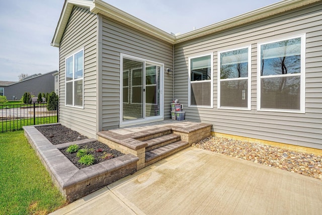 6332 Celeste St, Westerville, OH 43081 - wooden terrace with fence