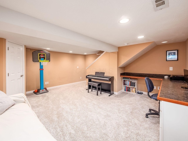 office featuring carpet flooring, baseboards, visible vents, and recessed lighting