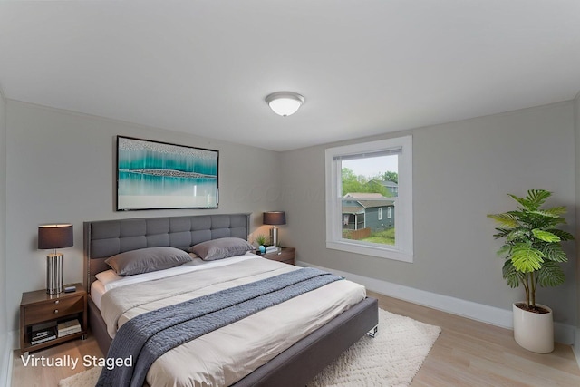 901 Campbell Ave, Columbus, OH 43223 - bedroom with wood finished floors and baseboards