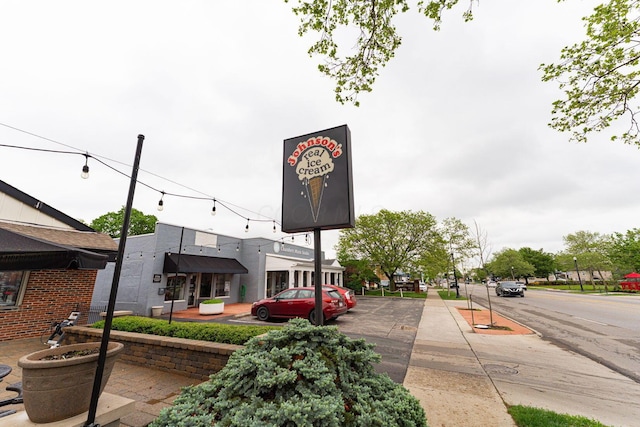 2842 Powell Ave, Columbus, OH 43209 - view of asphalt street featuring sidewalks and curbs