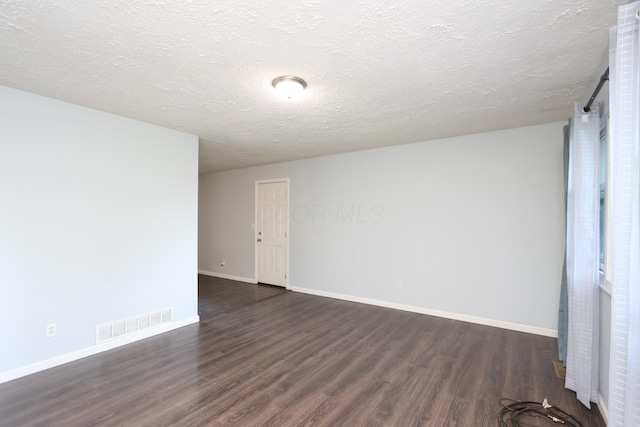 1085 Laver Rd, Mansfield, OH 44905 - photo 3