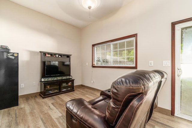 626 Evans St, Newark, OH 43055 - living area with wood finished floors and healthy amount of natural light