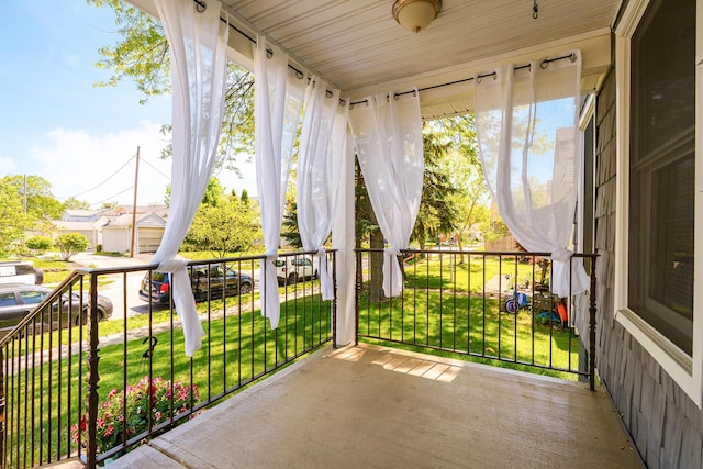 1225 Eastview Ave, Columbus, OH 43212 - view of balcony