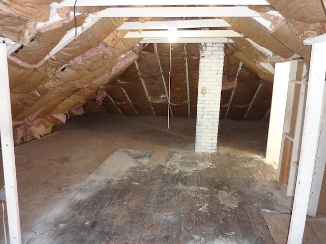 201 N Warren Ave, Columbus, OH 43204 - view of attic