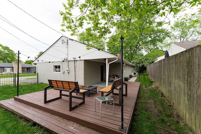2101 Eastcleft Dr, Upper Arlington, OH 43221 - wooden terrace with outdoor lounge area and a fenced backyard