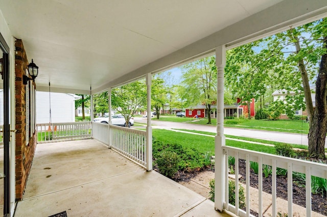 view of patio / terrace with covered porch