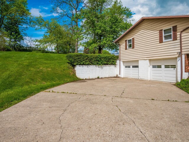 3208 Lakewood Dr, Zanesville, OH 43701 - photo 33