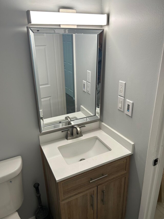 1621 Burley Dr, Columbus, OH 43207 - bathroom with vanity and toilet