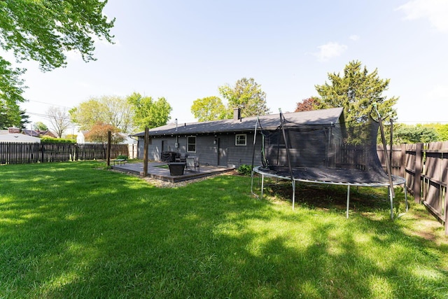 26 Garrick St, Newark, OH 43055 - back of property featuring a trampoline