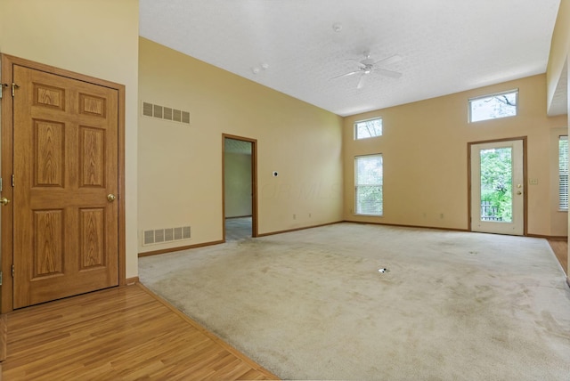 2099 Winding Hollow Dr, Grove City, OH 43123 - unfurnished room with light wood-style flooring, baseboards, a ceiling fan, and visible vents