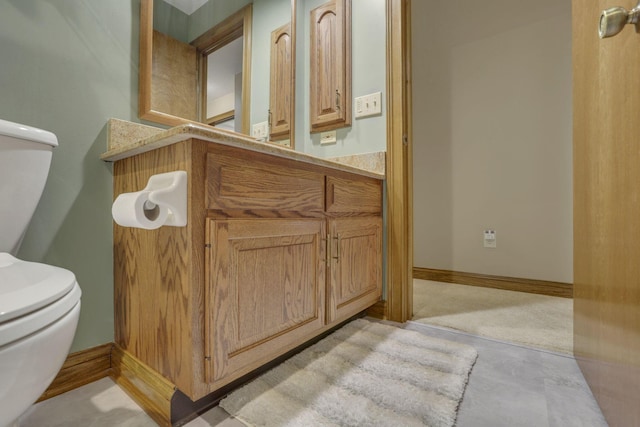 7689 Godfrey Cir, Reynoldsburg, OH 43068 - half bath with toilet and vanity