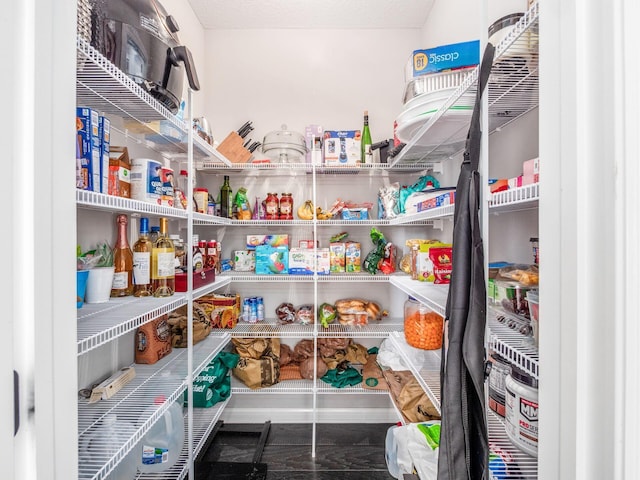 757 Avebury Dr, Pickerington, OH 43147 - view of pantry