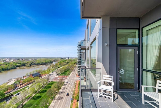 250 W Spring St Unit 1114, Columbus, OH 43215 - balcony with a water view