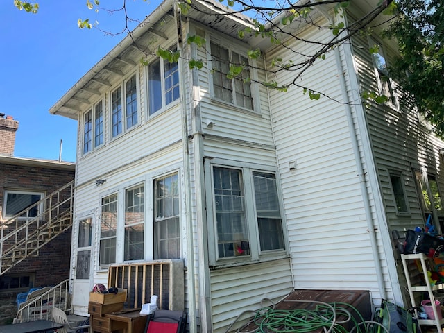 view of property exterior