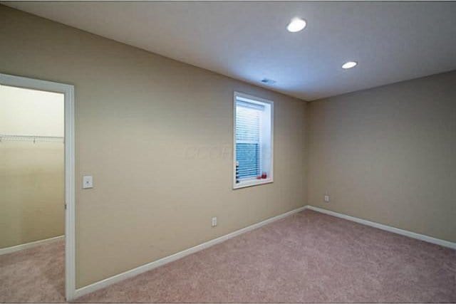 1139 Cross Creeks Rdg, Pickerington, OH 43147 - unfurnished room with carpet, baseboards, and recessed lighting