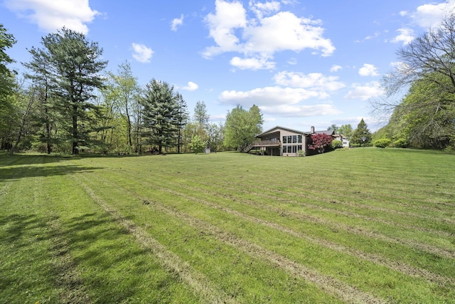 2825 Kings Corners Rd E, Mansfield, OH 44904 - view of green lawn