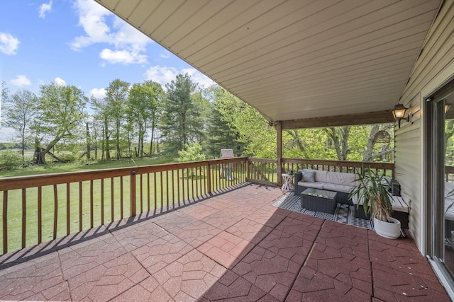 2825 Kings Corners Rd E, Mansfield, OH 44904 - view of patio / terrace with an outdoor hangout area