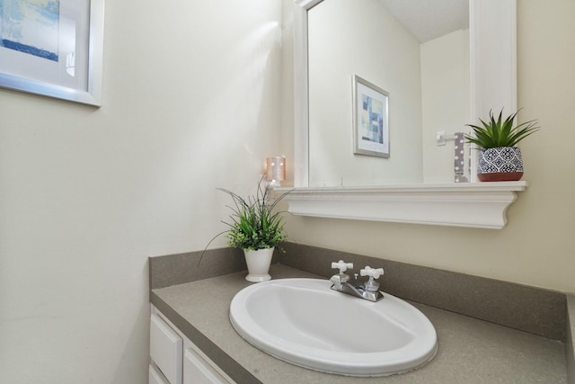 3998 Kul Cir S, Hilliard, OH 43026 - bathroom featuring vanity