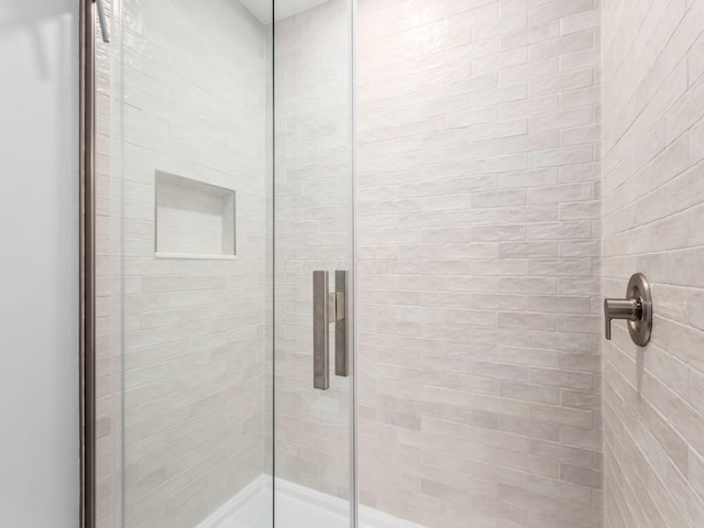 2284 Brisum Way, Hilliard, OH 43026 - bathroom with a stall shower