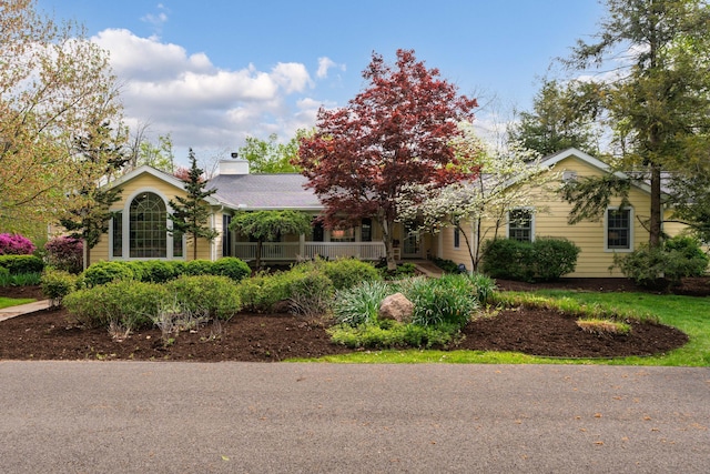 7870 Cook Rd, Plain City, OH 43064 - view of front facade featuring a chimney