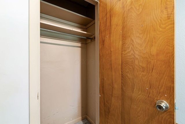 2584 E 5th Ave, Columbus, OH 43219 - view of closet
