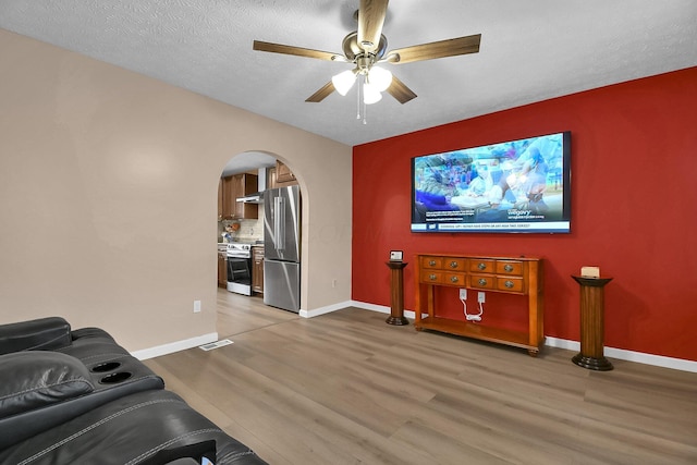 3233 Payday Ln, Columbus, OH 43232 - photo 4