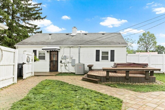 127 Little Flower Ln, Columbus, OH 43213