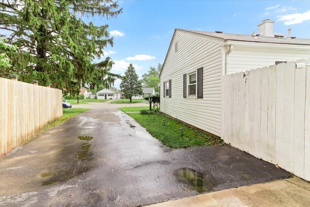 127 Little Flower Ln, Columbus, OH 43213