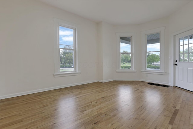3610-3612 Grove City Rd, Grove City, OH 43123 - entryway with wood finished floors and baseboards
