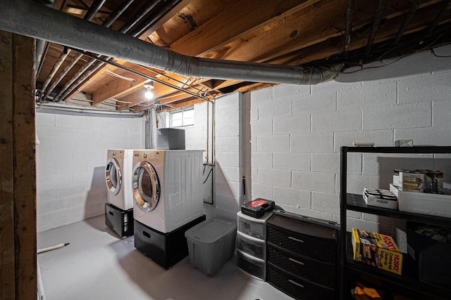 1779 Willoway Cir N, Columbus, OH 43220 - below grade area featuring washer and dryer