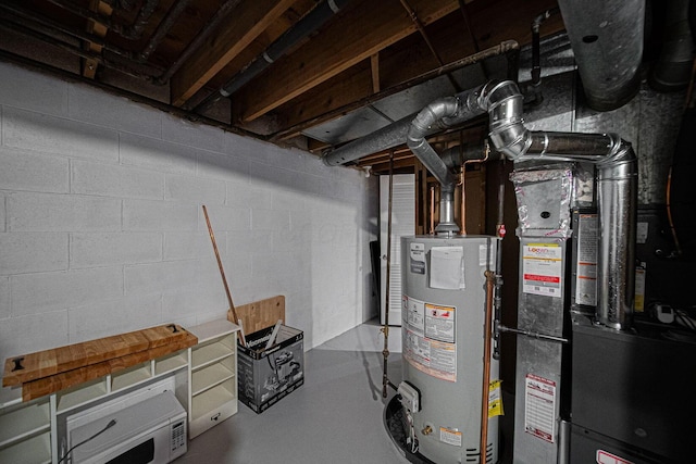 1779 Willoway Cir N, Columbus, OH 43220 - utility room featuring gas water heater