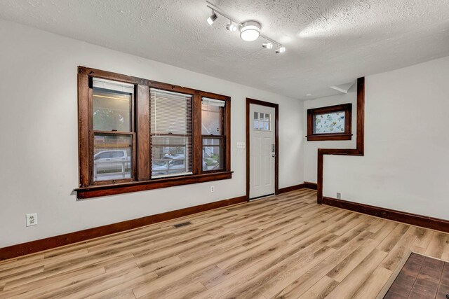 1535 Arlington Ave, Columbus, OH 43211 - photo 3
