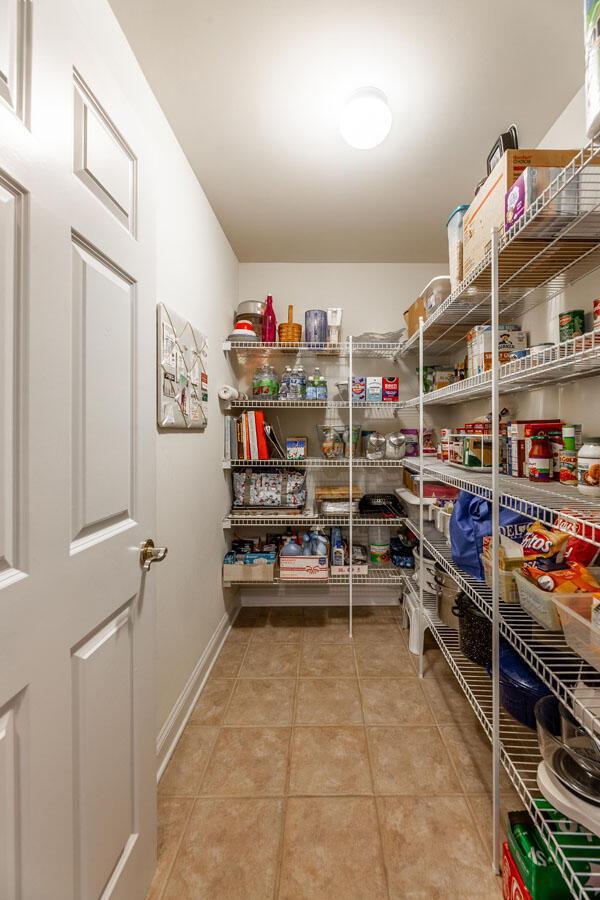 8383 Clarington Ct, Powell, OH 43065 - photo 38