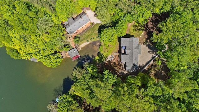 659 Natchez Ln, Sugar Grove, OH 43155 - aerial view of property and surrounding area with a nearby body of water